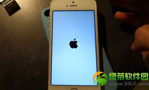iphone5s ios7完美越狱后白苹果不能开机解决方法1