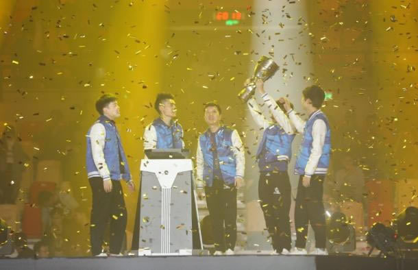 ��Dota2��������ʦ������ Newbee 3��0����VG���