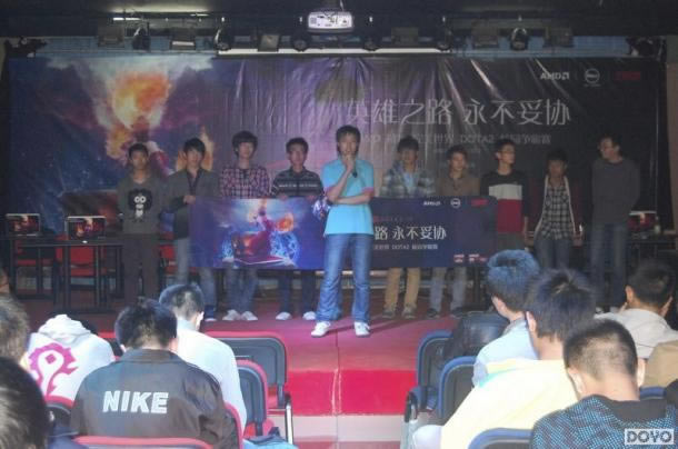 DOTA2У԰������ ���ϳ��о�����ս������