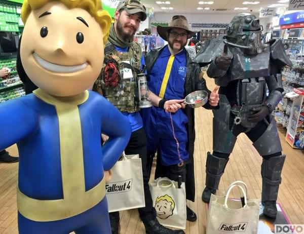 ����Ϸ��ƴ�� ������4��Ӣ����Ĵ����Ƿ���ʢ��