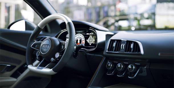 ���ջ���15���ư�µ�R8�Ƴ� ����һ���ۼ�320��