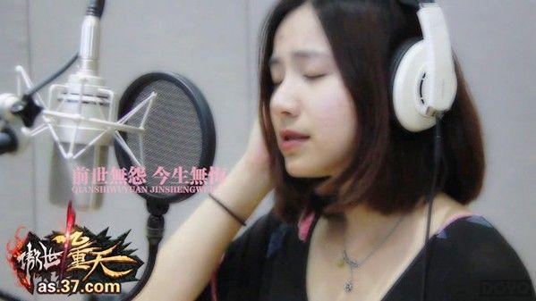 �����������졷�ع����ؾ��� Ů�Խ�ɫ�׵ǳ�_��վ