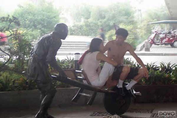 �ھ������ĵ�С���� �롶���졷Ů��ĵ�һ��_��վ